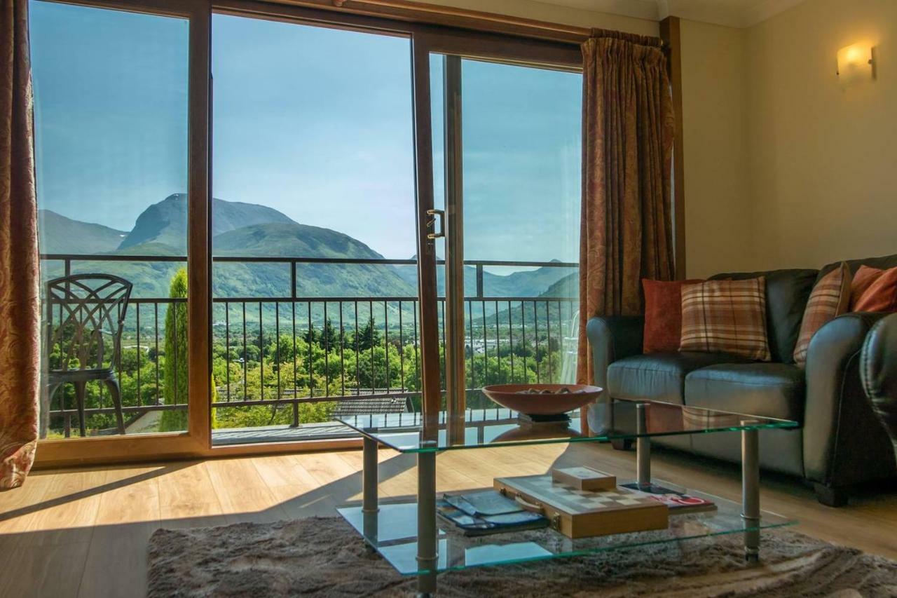 Апартаменты Highland Self Catering Retreat With Stunning Views Форт-Уильям Экстерьер фото